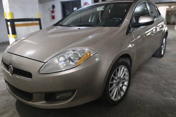 FIAT BRAVO 1.8 ABSOLUTE 16V FLEX 4P AUTOMATIZADO FIAT BRAVO 1.8 ABSOLUTE 16V FLEX 4P AUTOMATIZADO